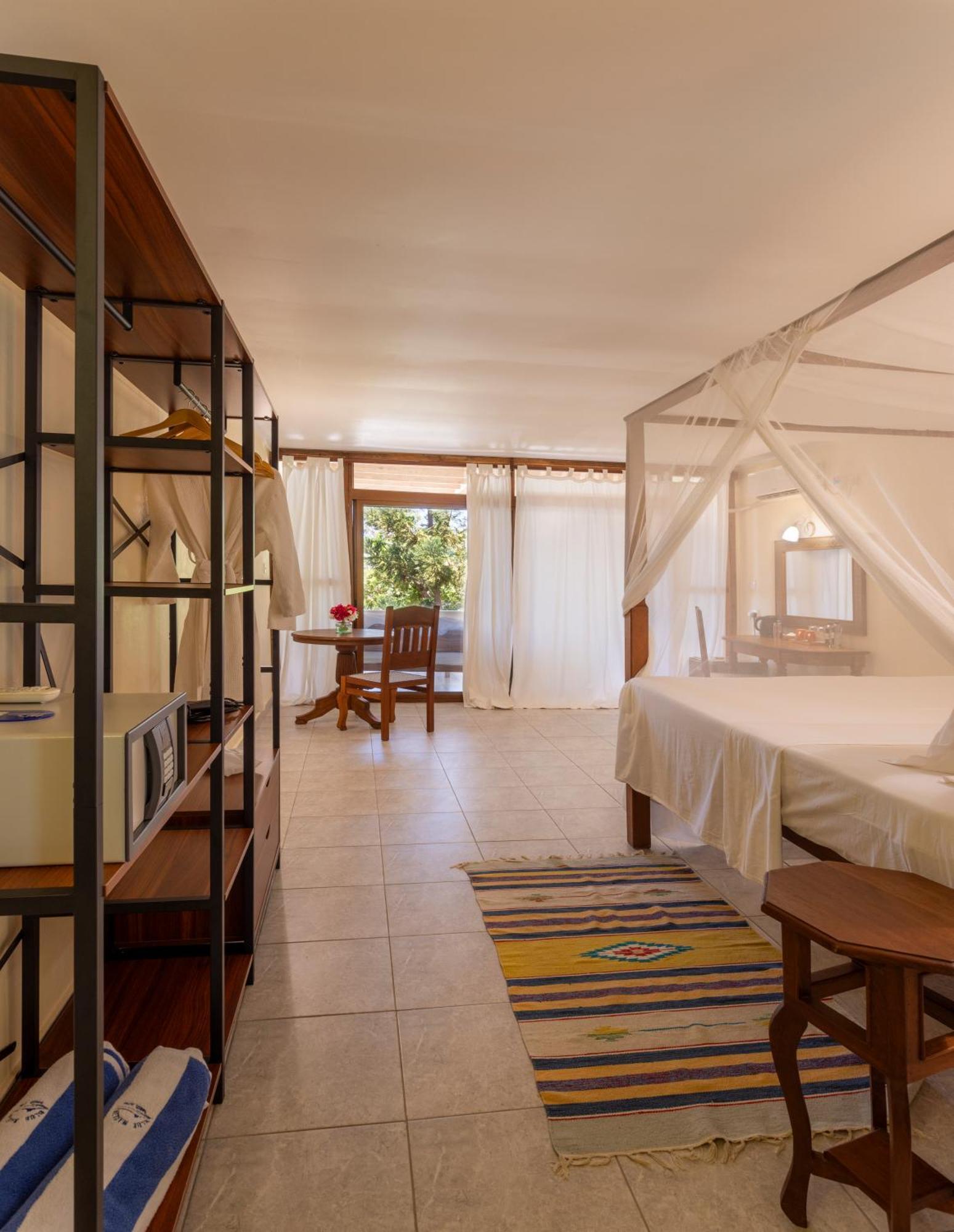 Blue Marlin Hotel 3*